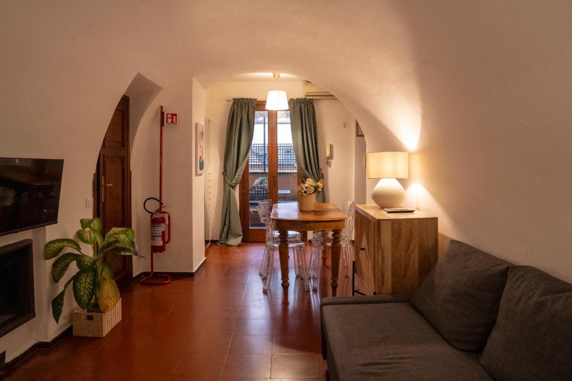 Arco Del Calidarium - Pantheon Apartment Rome Luaran gambar